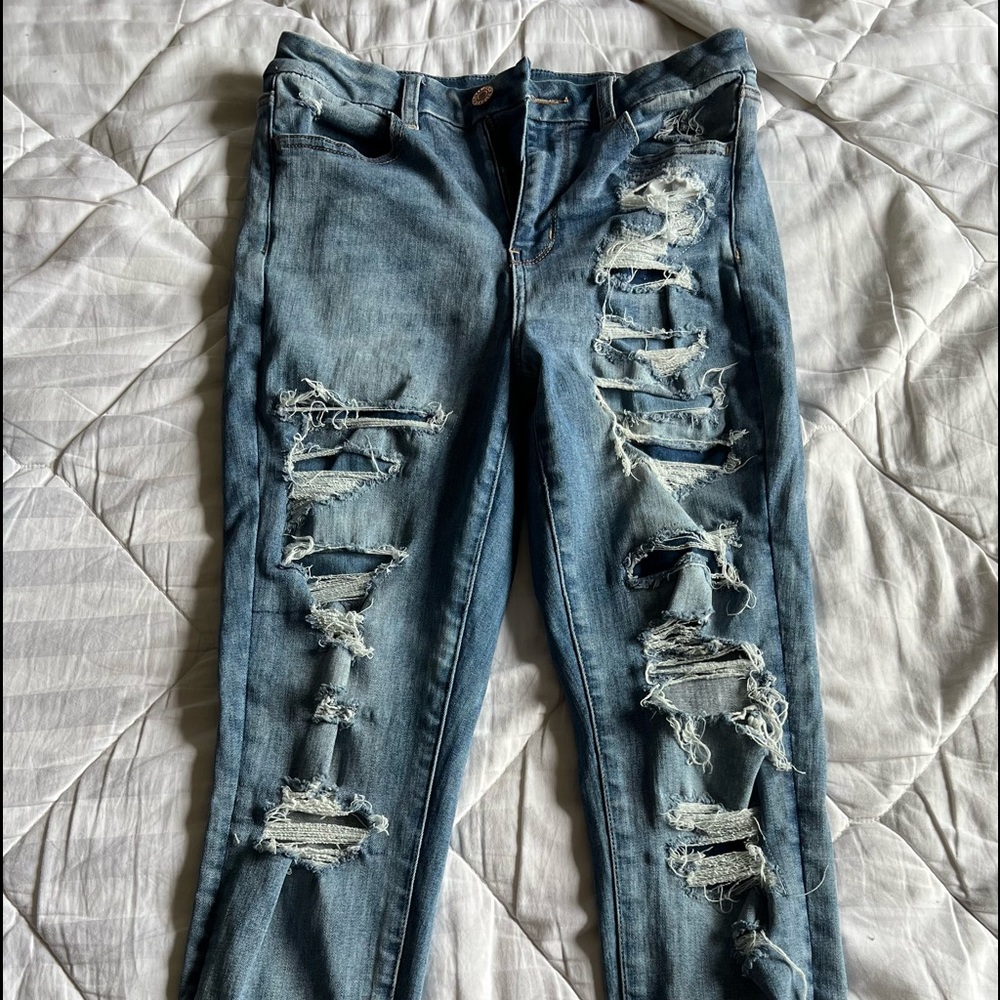 American Eagle skinny jeans
